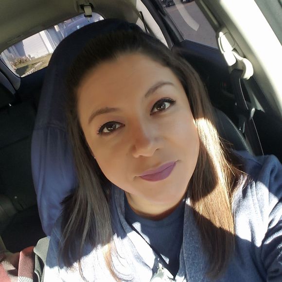 Meet your Posher, Lilian - Picture 1 of 1